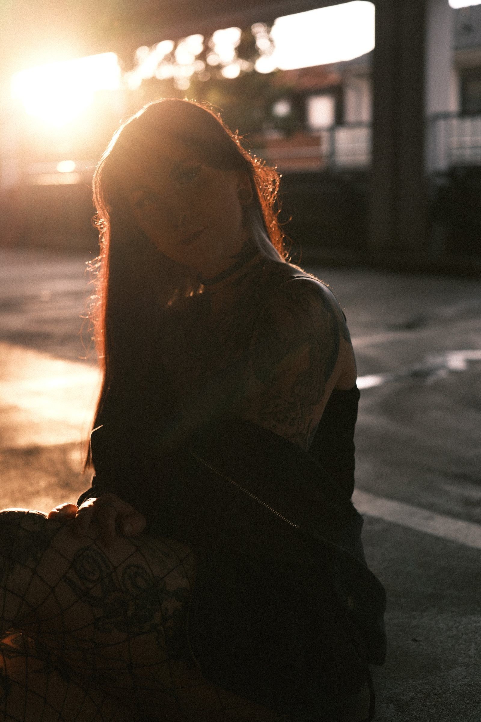 Cinematic Portrait mit Caro im Gegenlicht