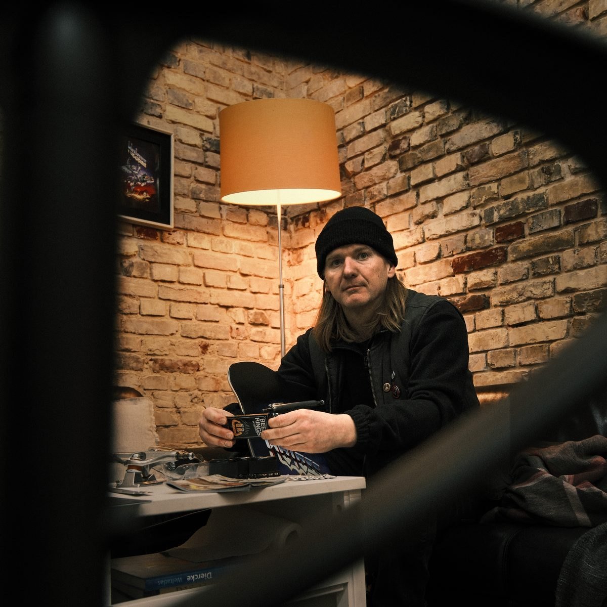 Markus im Black Heaven Skateshop