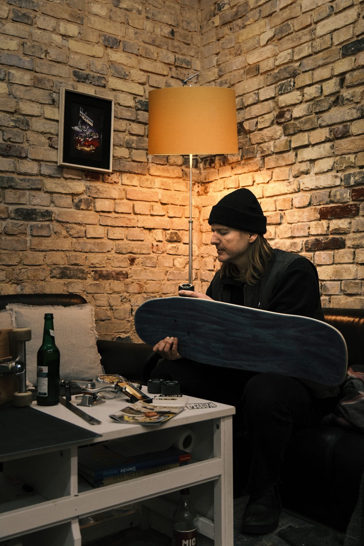 Markus im Black Heaven Skateshop, Gründer von Koloss